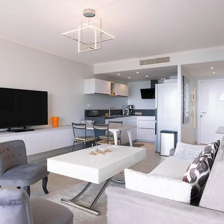 Blue Riviera - Terrace With Sea View, Pool, Modern, Spacious, Ac Cannes