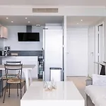 Blue Riviera - Terrace With Sea View, Pool, Modern, Spacious, Ac شقة