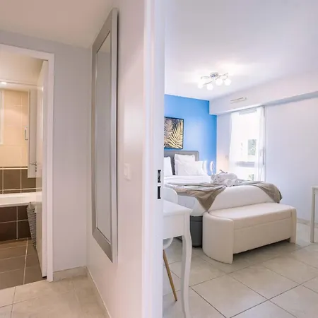 Blue Riviera - Terrace With Sea View, Pool, Modern, Spacious, Ac *