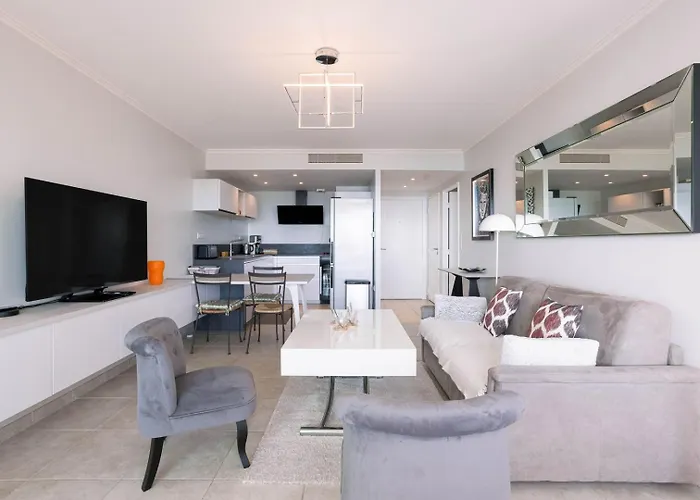 Blue Riviera - Terrace With Sea View, Pool, Modern, Spacious, Ac *