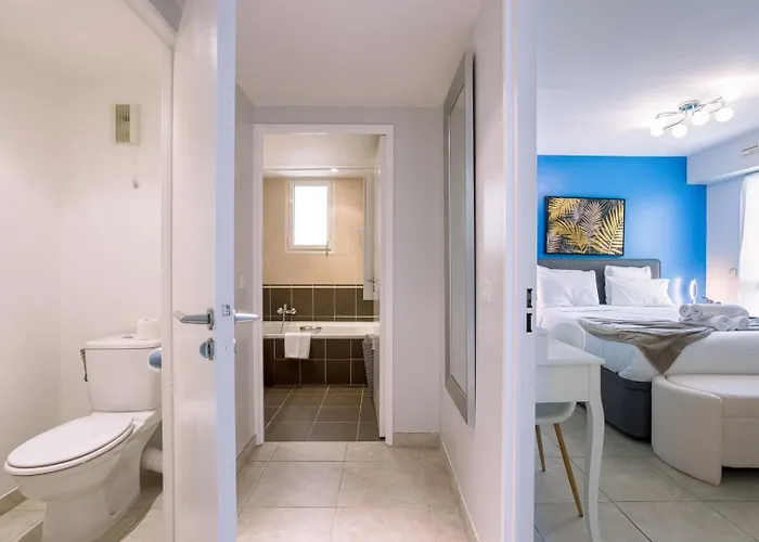 Daire Blue Riviera - Terrace With Sea View, Pool, Modern, Spacious, Ac