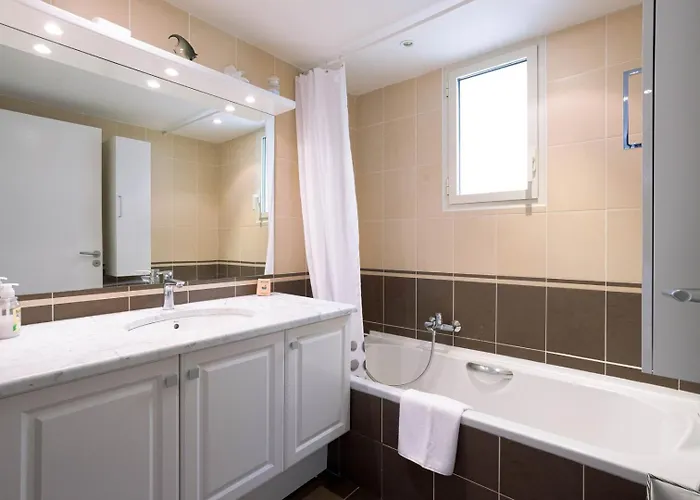 Daire Blue Riviera - Terrace With Sea View, Pool, Modern, Spacious, Ac *