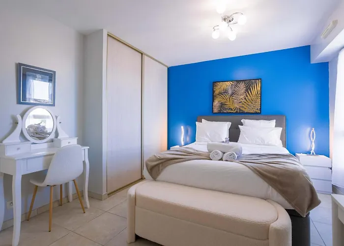 Blue Riviera - Terrace With Sea View, Pool, Modern, Spacious, Ac Daire